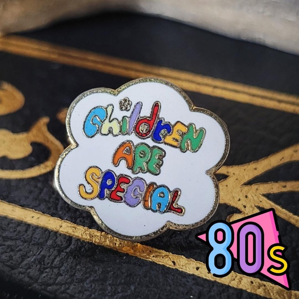 Children‎ Are Special Enamel Pin Vintage 80s Retro Rainbow Cloud Lapel Hat Badge